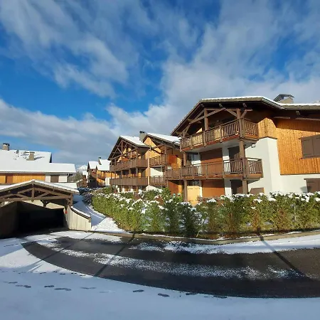 Familial Avec Terrasse Et Vue Montagne Pres Du Centre - Fr-1-624-133 Lägenhet Samoëns